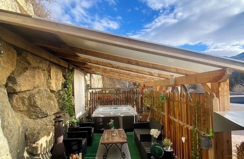 Guillestre Ski Chalet | Chalet Couple Avec Jacuzzi Privatif