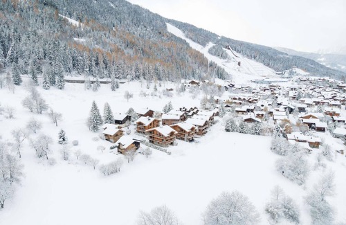 Le Praz Ski Chalet | Chalet Courchevel, 5 bedrooms, 10 persons
