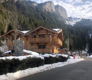 Les Prodains Ski Chalet | Chalet Croq'Neige
