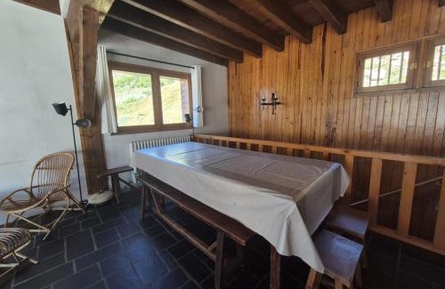 Tignes le Lac Ski Chalet | CHALET CROUZE - Chaleureux Chalet, ski au pied - 14 personnes