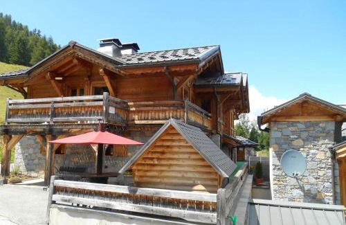 Plagne 1800 Ski Chalet | Chalet de charme avec jacuzzi, sauna et wifi, proche des pistes - FR-1-181-2797