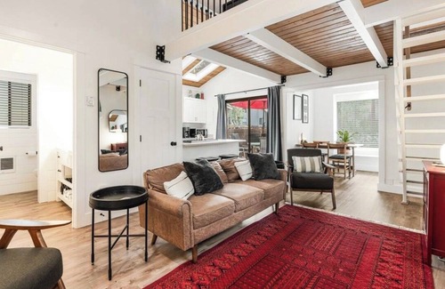 Sunriver Ski Chalet | Chalet Des Chutes, Steps to Village, Hot Tub, SHARC