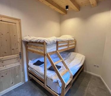 Les Varcins Ski Chalet | Chalet Des Legendes