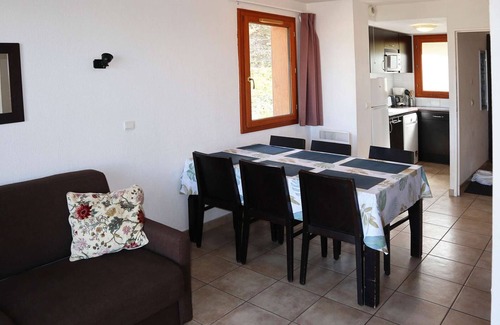 Les Orres Ski Chalet | Chalet Duplex aux Orres 1800 - Piscine, Sauna, Hammam, Parking, 6/7 personnes, Départ des pistes