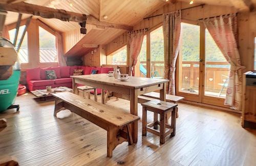 Les Belleville Ski Chalet | Chalet en bois, 4 chambres, WIFI, skis, parking proche, 8 pers - FR-1-344-791