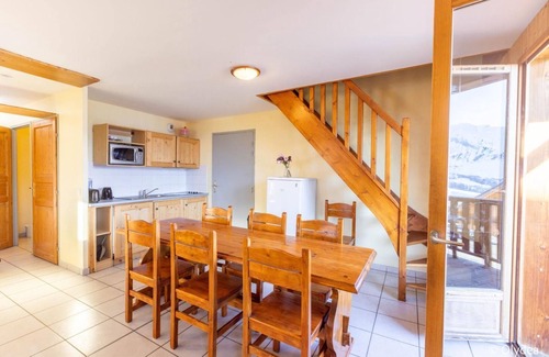 Saint-Jean-d'Arves Ski Chalet | Chalet Ensoleillé 5 Minutes des Pistes | Piscine