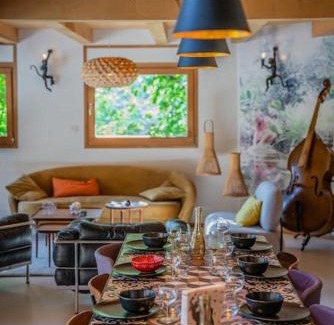 Briancon Ski Chalet | Chalet FLOCON Serre Chevalier cinéma sauna jaccuzi, piscine été