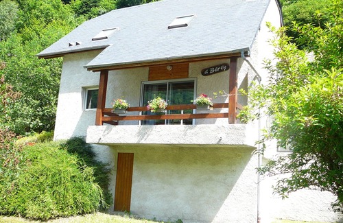 Cauterets Ski Chalet | Chalet for 8 people
