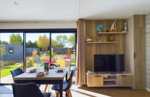 Saint-Gilles-Croix-de-Vie Ski Chalet | Chalet pour 4 - Domaine avec piscine
