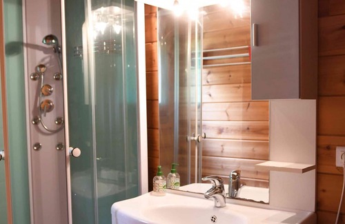 Saint-Jacques-des-Blats Ski Chalet | Chalet Font de Cère