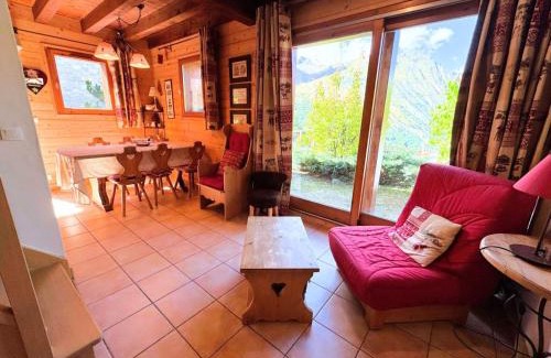 Saint-Martin-de-Belleville Ski Chalet | Chalet De Julie - Bel appartement traditionnel 4 pièces sur 2 niveau pour 6 personnes MAE-3734
