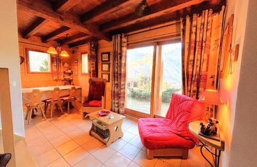 Saint-Martin-de-Belleville Ski Chalet | Chalet De Julie - Bel appartement traditionnel 4 pièces sur 2 niveau pour 6 personnes MAE-3734