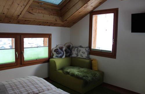 Zermatt Ski Chalet | Chalet Gädi