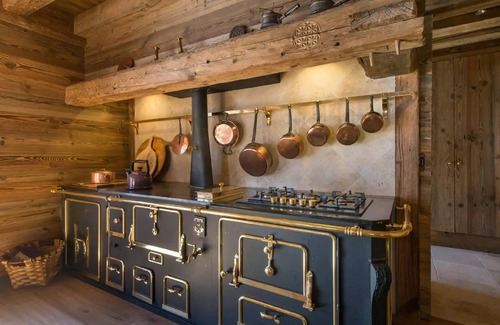 Meribel Centre Ski Chalet | Chalet Harmony, Meribel