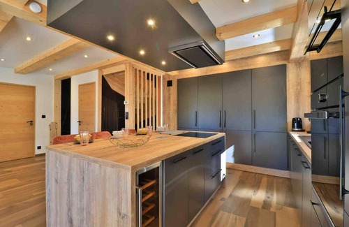Les Orres Ski Chalet | Chalet Haut de Gamme 4* for 12pers with Jaccuzzi, Sauna+Gym