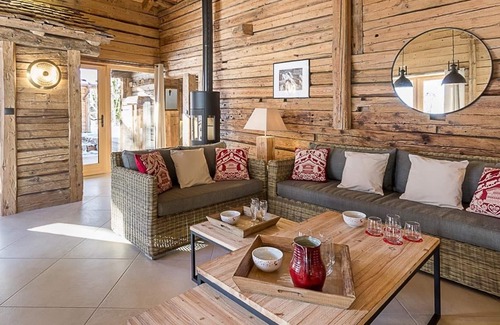 Hauteluce Ski Chalet | Chalet Hauteluce- Saisies-Contamines private indoor pool sauna lift