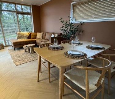 Municipality of Hellendoorn Ski Chalet | Chalet-Hellendoorn met Hot tub en Sauna