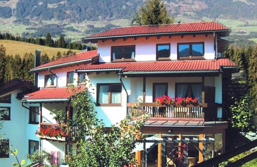 Vorderhindelang Apartment | Chalet Hirschberg - Apartment Alpenblick