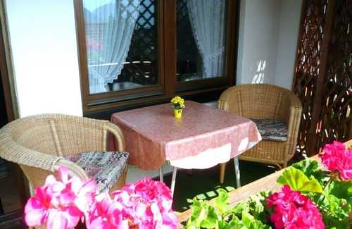 Vorderhindelang Apartment | Chalet Hirschberg - Apartment Alpenblick