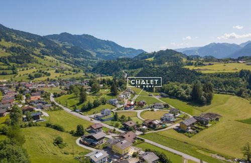 Goldegg House | Chalet im Dorf