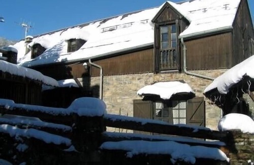 Bagneres-de-Luchon Ski Chalet | Chalet in Benque-sous Close Pistes Peyragudes Et Luchon