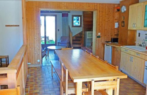 Celliers Ski Chalet | Chalet in La Léchère near Ski Lift
