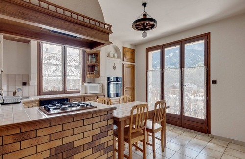 Great Alpine Road House | Chalet in Montagny near Ski Slopes