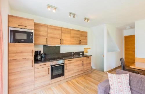 Lengdorf House | Chalet in Niedernsill near Ski Slopes