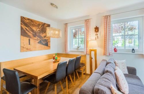 Lengdorf House | Chalet in Niedernsill near Ski Slopes