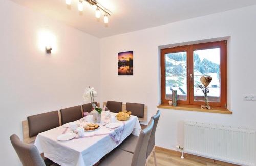 Wald im Pinzgau Apartment | Chalet in Wald near Zillertal Ski Area