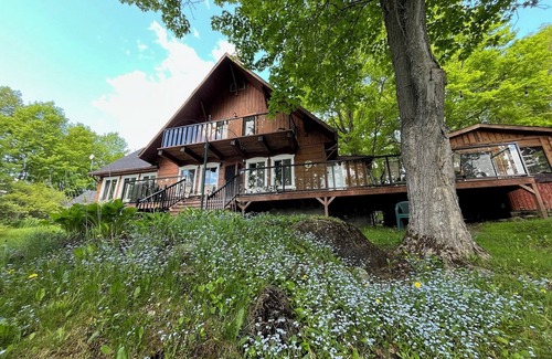 Notre-Dame-de-Pontmain Cabin | Chalet Ladouceur du Lac