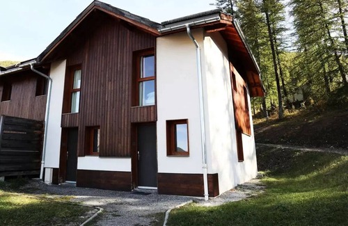 Les Orres Ski Chalet | Chalet La Combe D Or - Private chalet in luxury residence