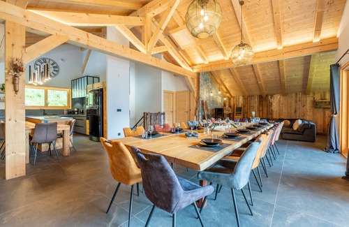 Entremont Ski Chalet | Chalet La Ferme d'Aimé 15 personnes proche station