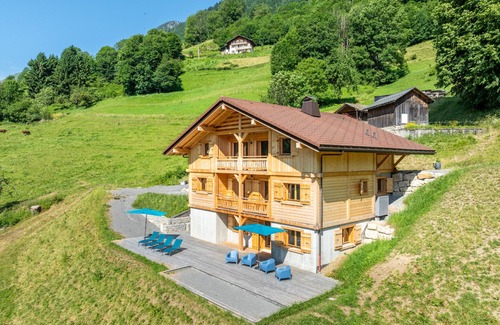 Entremont Ski Chalet | Chalet La Ferme d'Aimé 15 personnes proche station