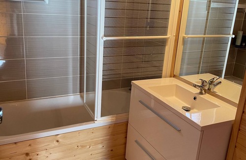 Allos Ski Chalet | Chalet La Folie Douce