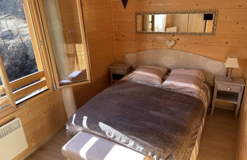 Allos Ski Chalet | Chalet La Folie Douce