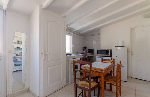 Peyrolles-en-Provence Ski Chalet | Chalet 'Les Collins Du Sud' with Mountain View, Private Terrace and Wi-Fi