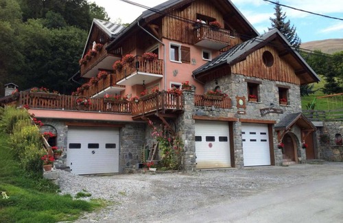 Valloire Apartment | Chalet les Ancolies
