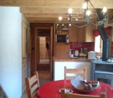Les Tines Ski Chalet | Chalet Les Lupins