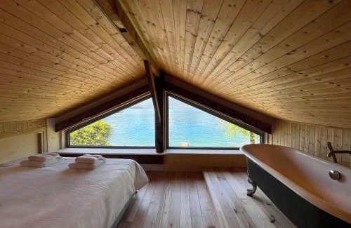 Angon Ski Chalet | Chalet les pieds dans l'eau avec accès direct au Lac d'Annecy