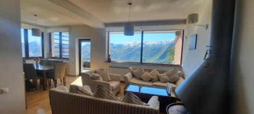 Kazbegi Ski Chalet | Chalet Marina Gudauri
