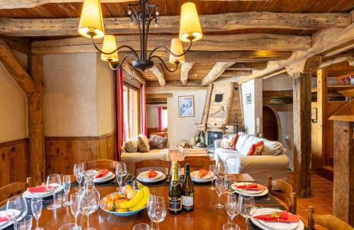 Chamonix-Mont-Blanc Ski Chalet | Chalet Melusine - Big Chalet w Spa Pool, Sauna, Huge Terrace, Views & Privacy!