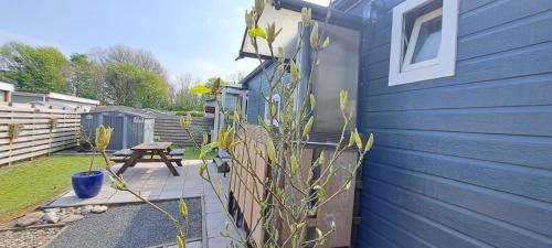 Heinkenszand Ski Chalet | Chalet met privésauna, tuin & nabij Recreatieplas VP083