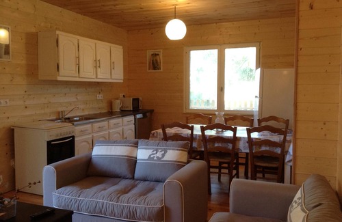 Porticcio Cottage | CHALET MIMOSA - 6 PEOPLE - 3 BEDROOMS and 2 BATHROOMS