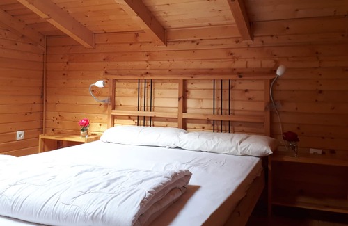 Corneilla-de-Conflent Ski Chalet | Chalet Mont Canigou, full of nature.