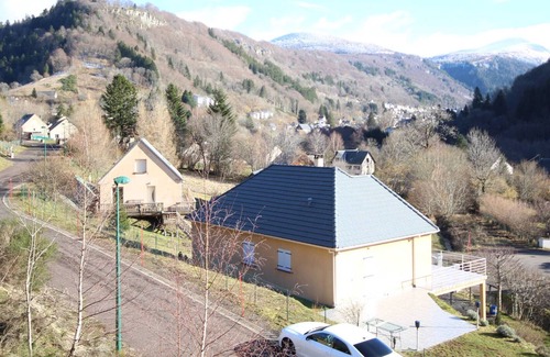 Mont-Dore Ski Chalet | Chalet Mont Dore, 3 bedrooms, 8 people