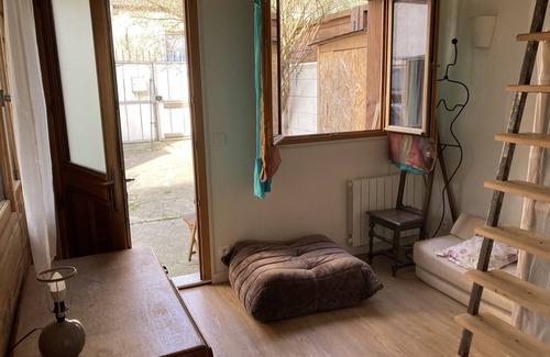 Montreuil Ski Chalet | Chalet Montreuil