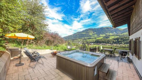 Kitzbuehel Ski Chalet | Chalet Moralee Kitzbühel, Whirlpool & Alpenblick
