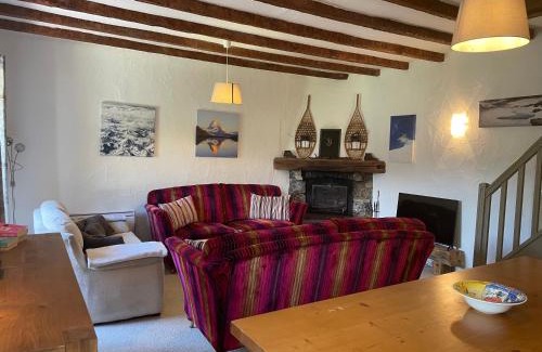 Les Allues Ski Chalet | Chalet Muguet - Centre of Village location!