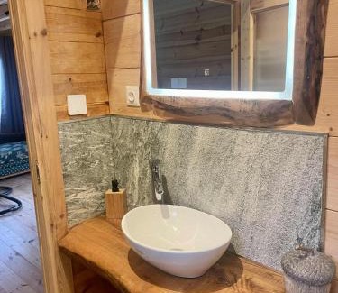 La Celle-sous-Gouzon Ski Chalet | Chalet nature
